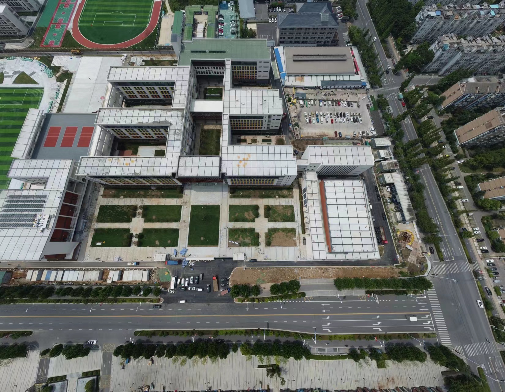 老哥俱乐部-老哥必备的交流社区