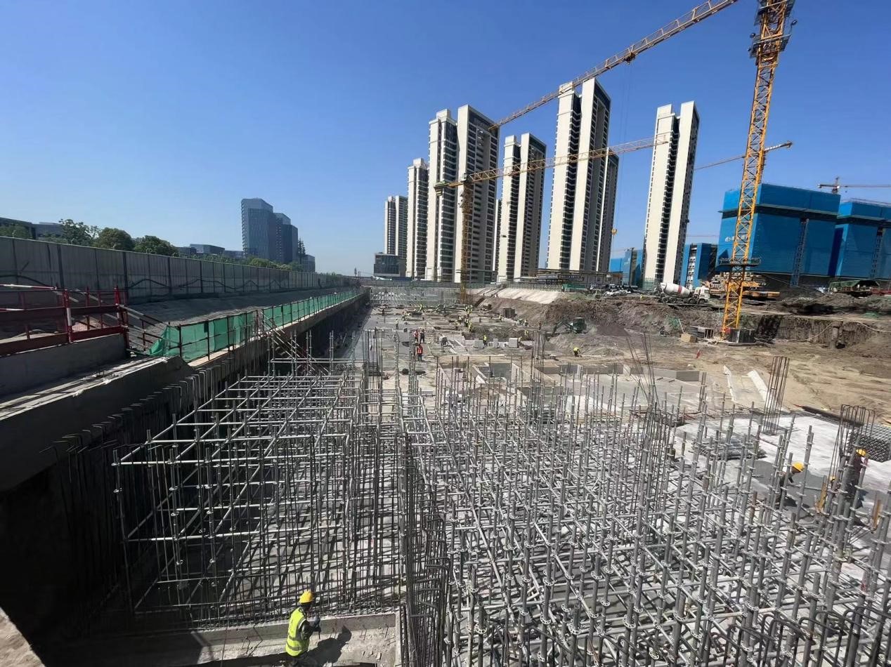 老哥俱乐部-老哥必备的交流社区